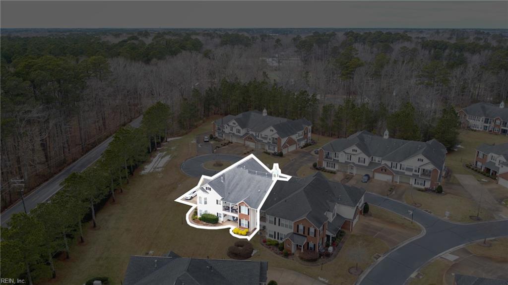 2811 Crescent Moon CT