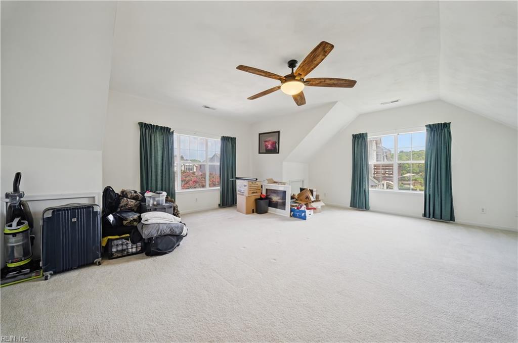 6305 Kilbourne WAY