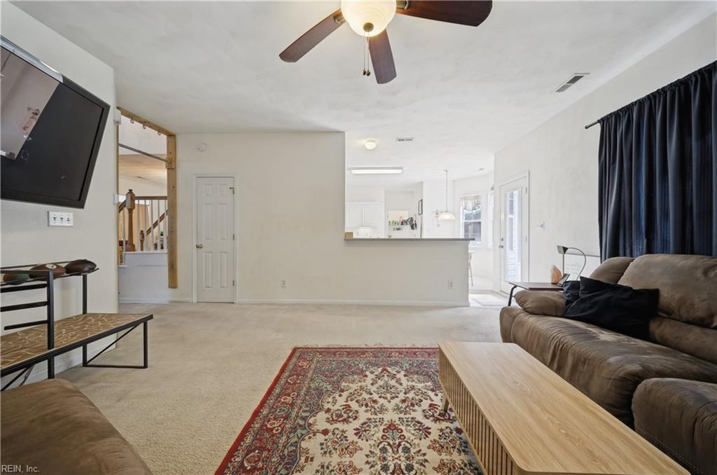 6305 Kilbourne WAY