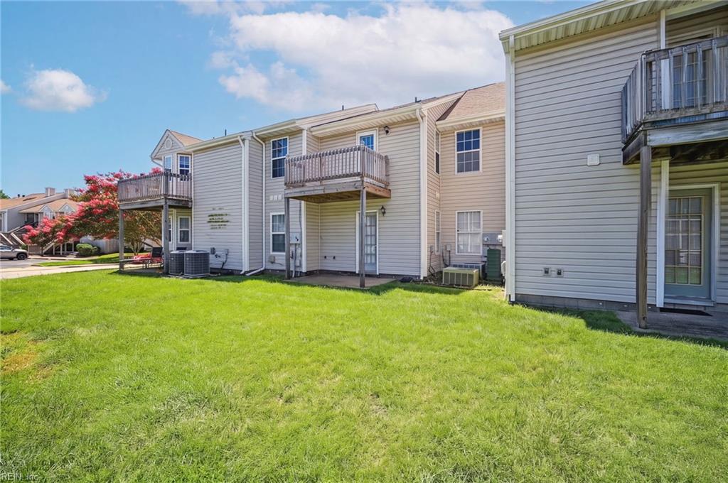 3506 Markham CT