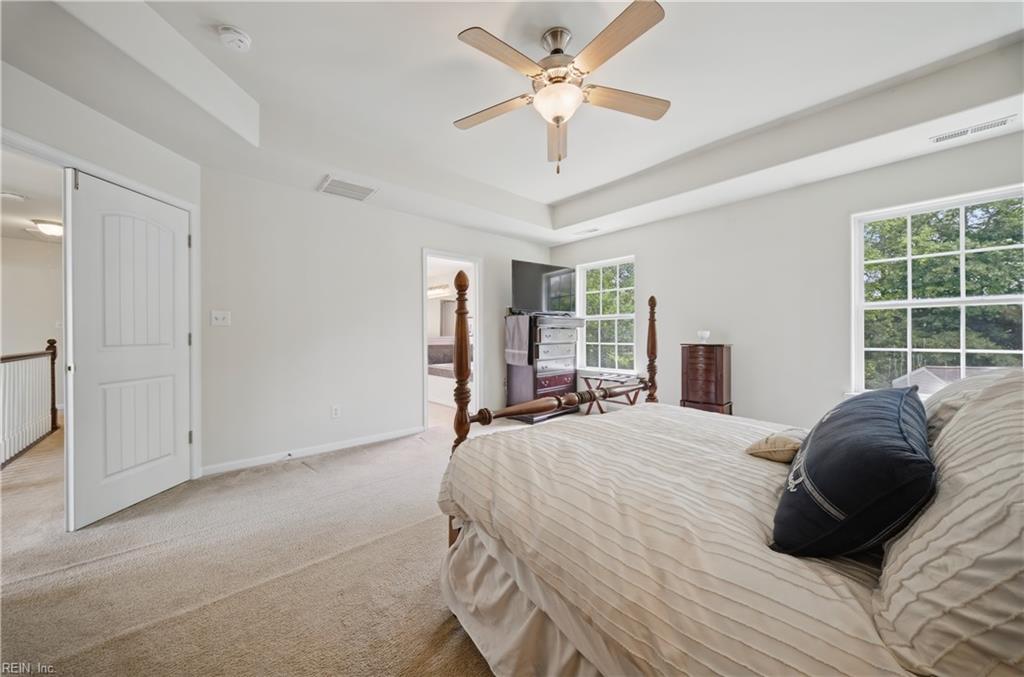 956 Elliott RD