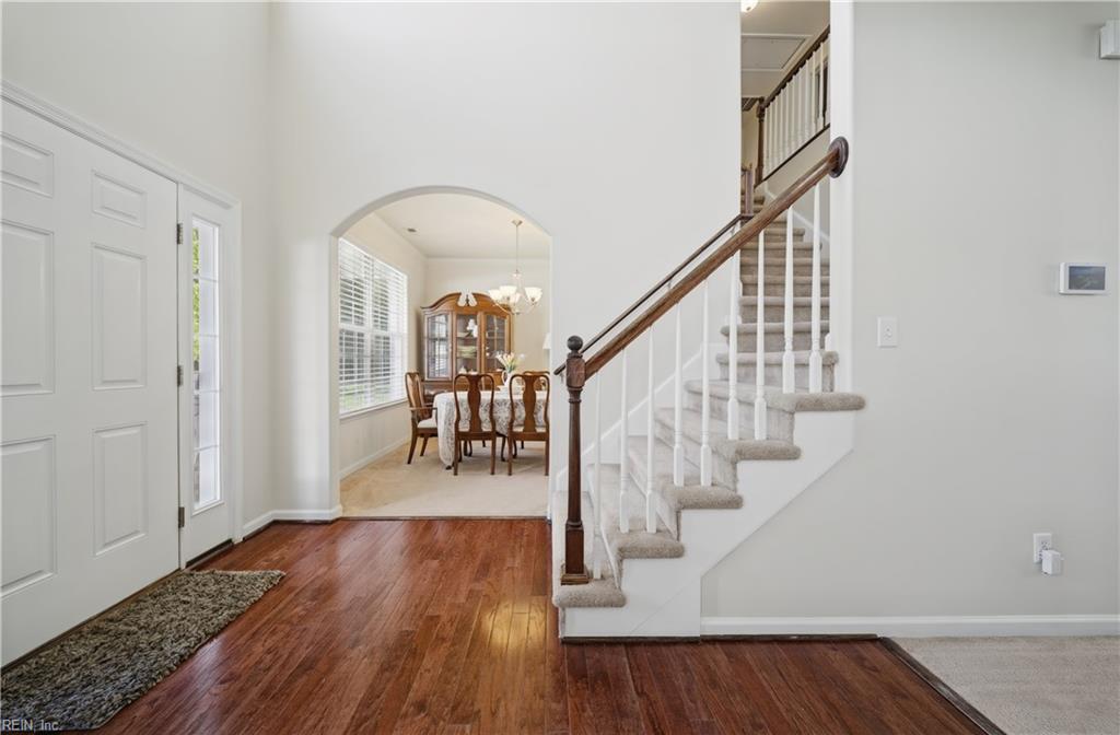 956 Elliott RD