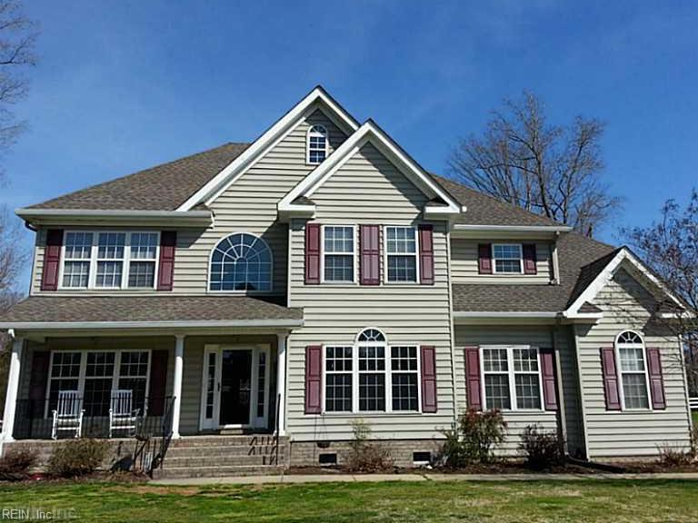 216 Salisbury CT