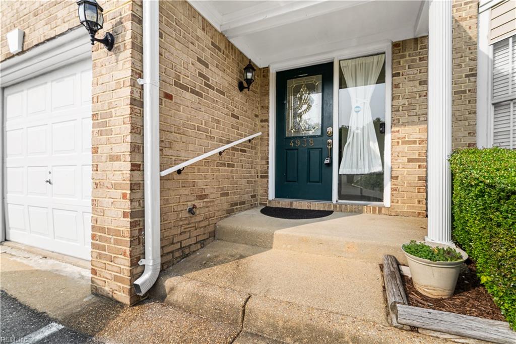 4938 April AVE