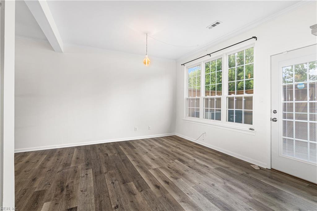 4938 April AVE