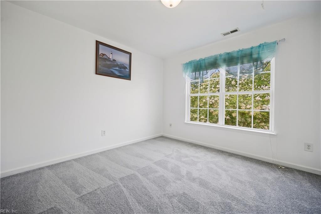 113 Kennet DR