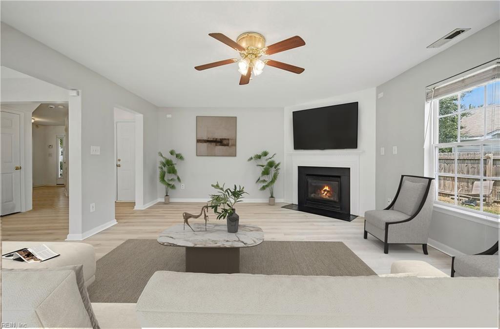 113 Kennet DR