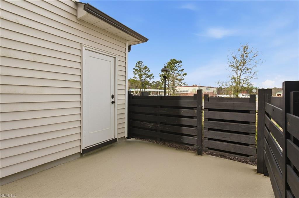909 Kathy Ann WAY