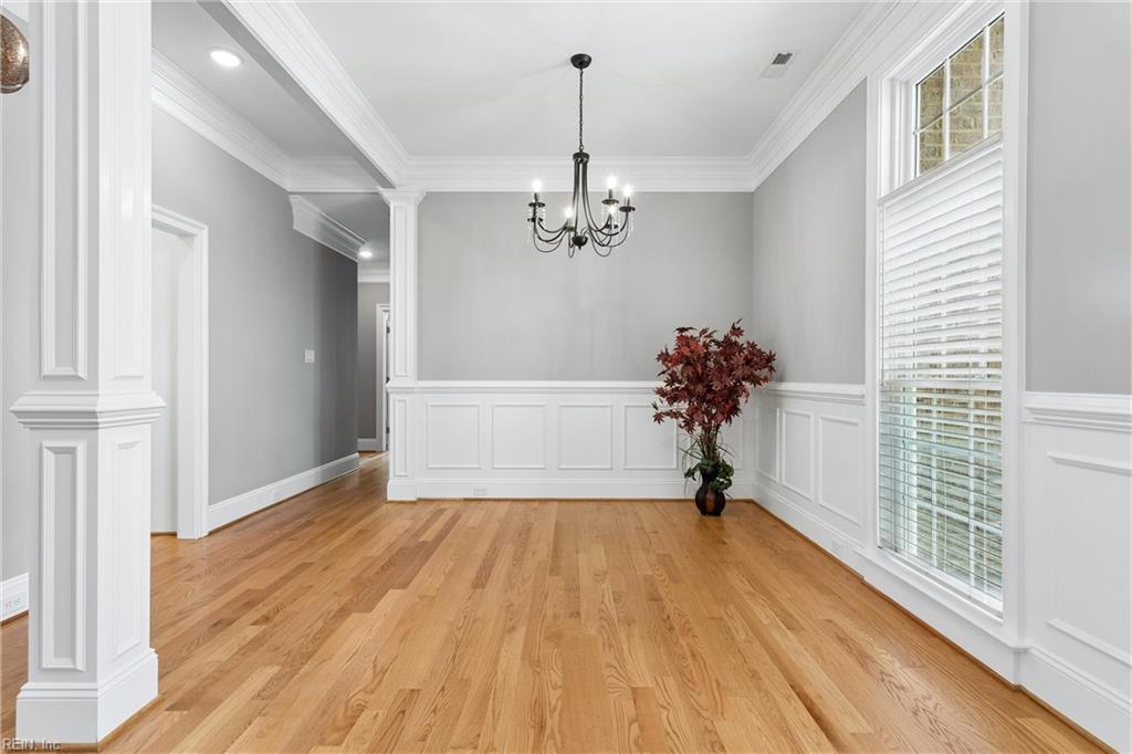 215 Danesbury PARK