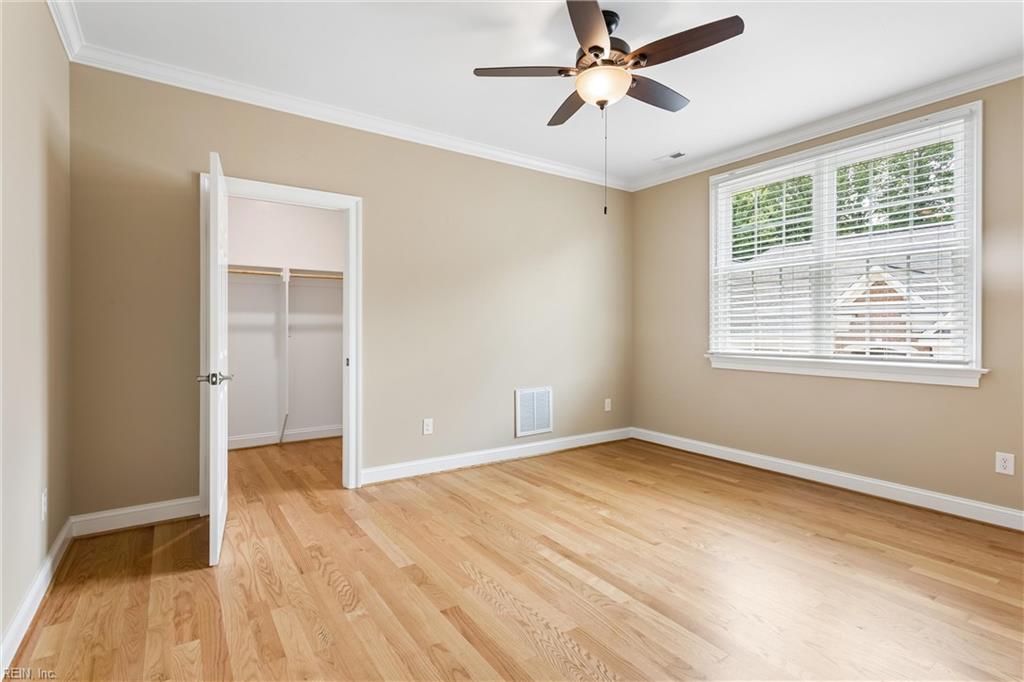 215 Danesbury PARK