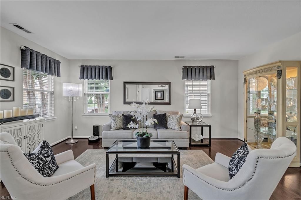 3808 Vasser DR Suit