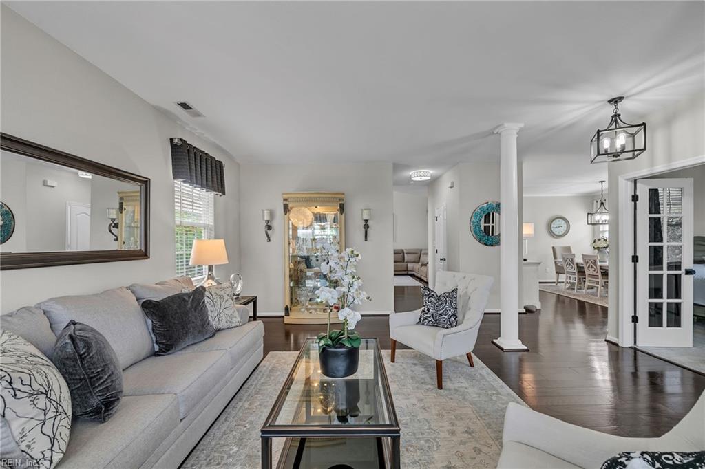 3808 Vasser DR Suit