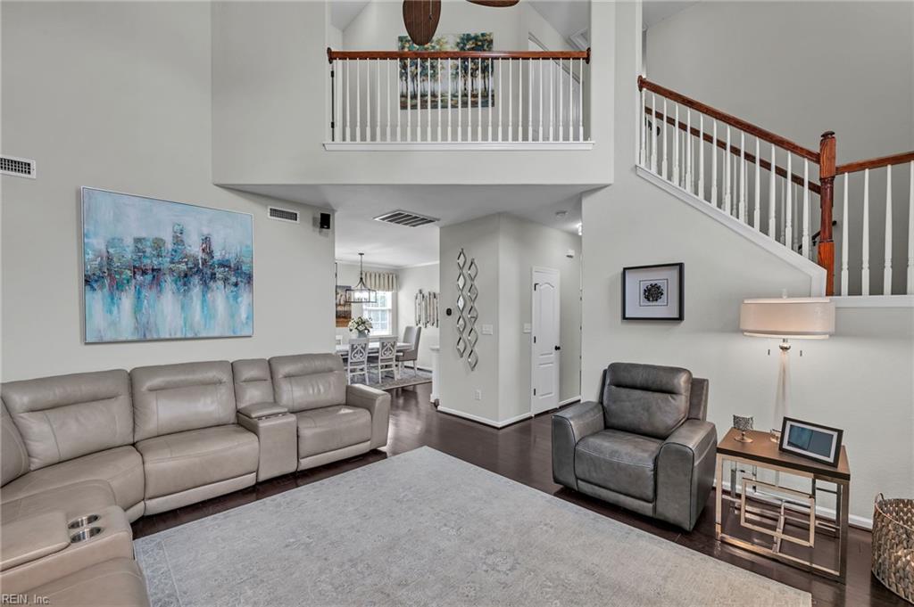 3808 Vasser DR Suit