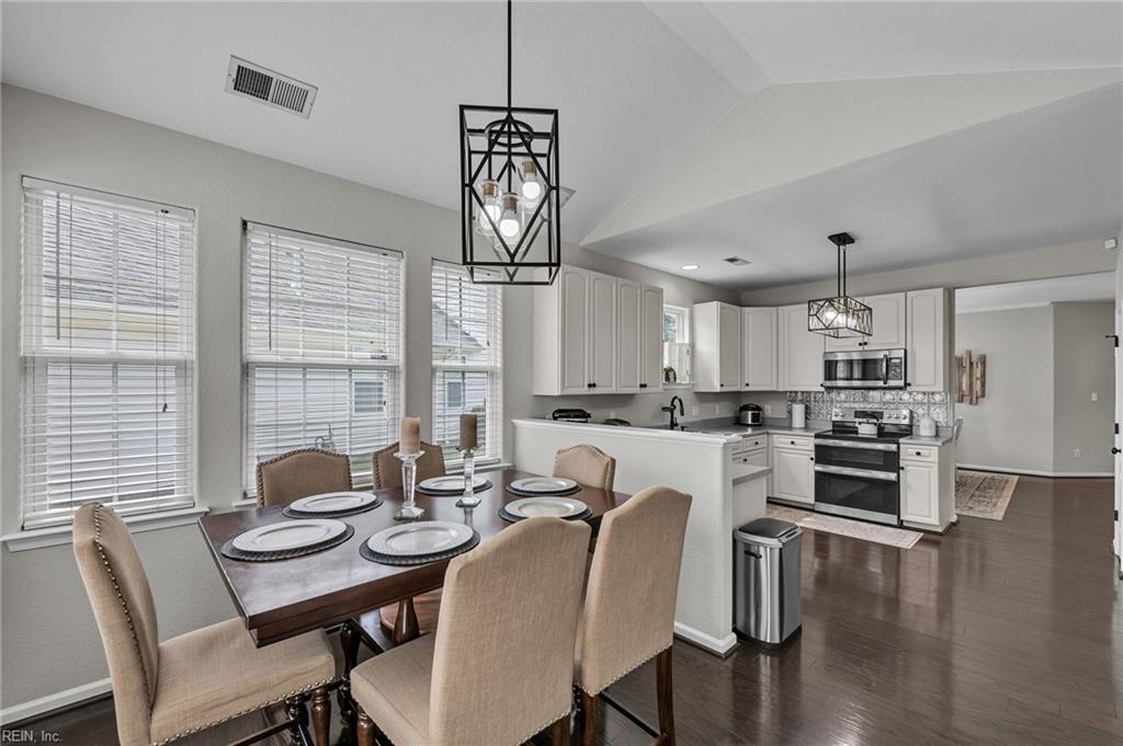 3808 Vasser DR Suit
