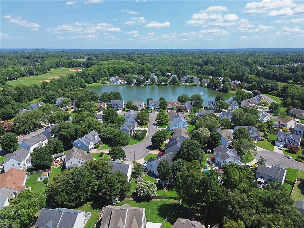4709 Feldspar QUAY