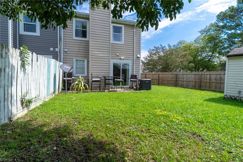 300 Harrier ST