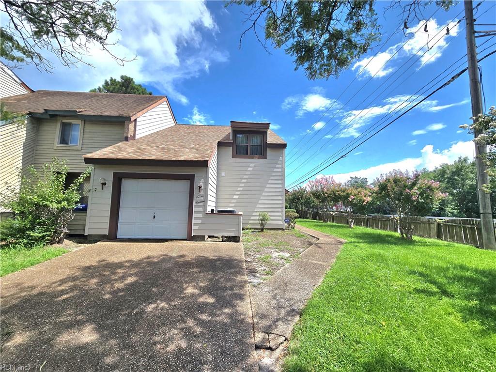 719 Lord Byron DR
