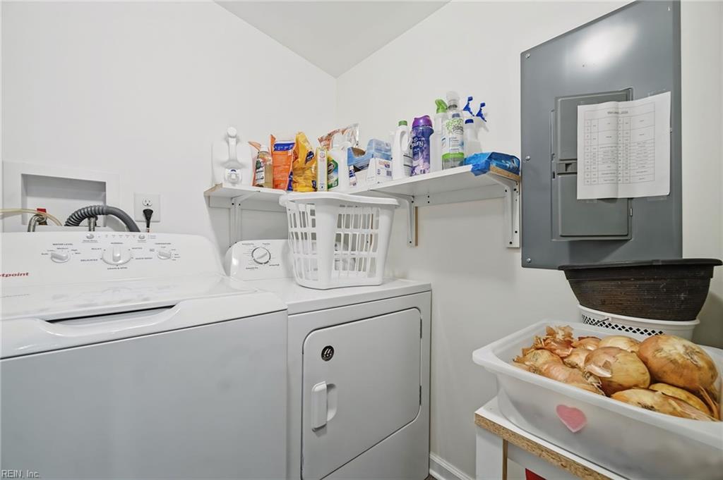 103 Tall Pine CIR