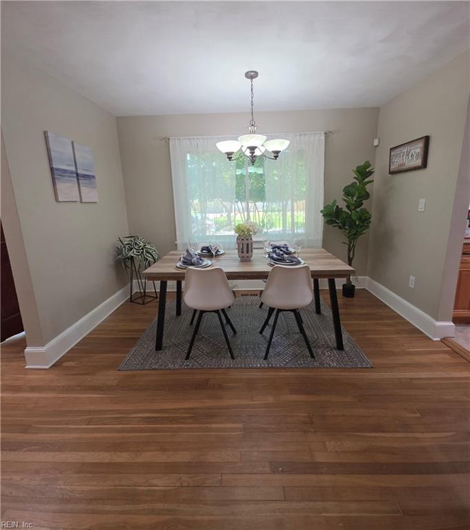 104 E Severn RD