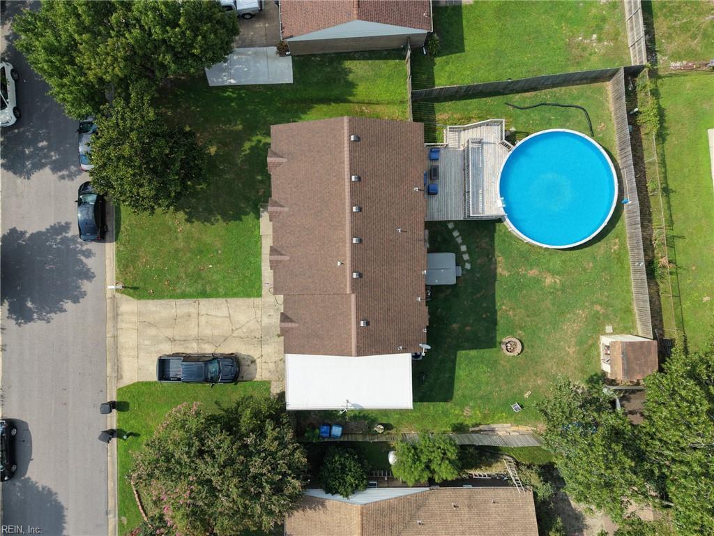 4494 Paddock LN