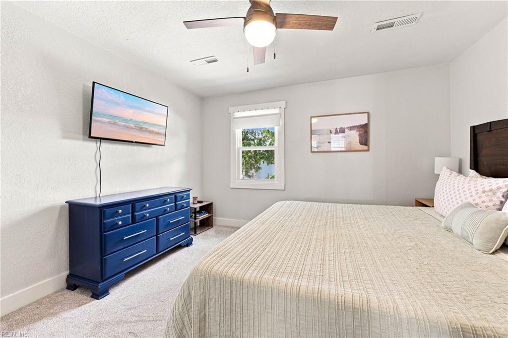 1103 Cypress AVE