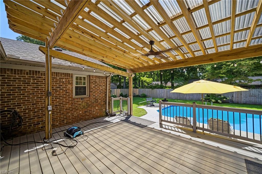 5729 Hamlet RD