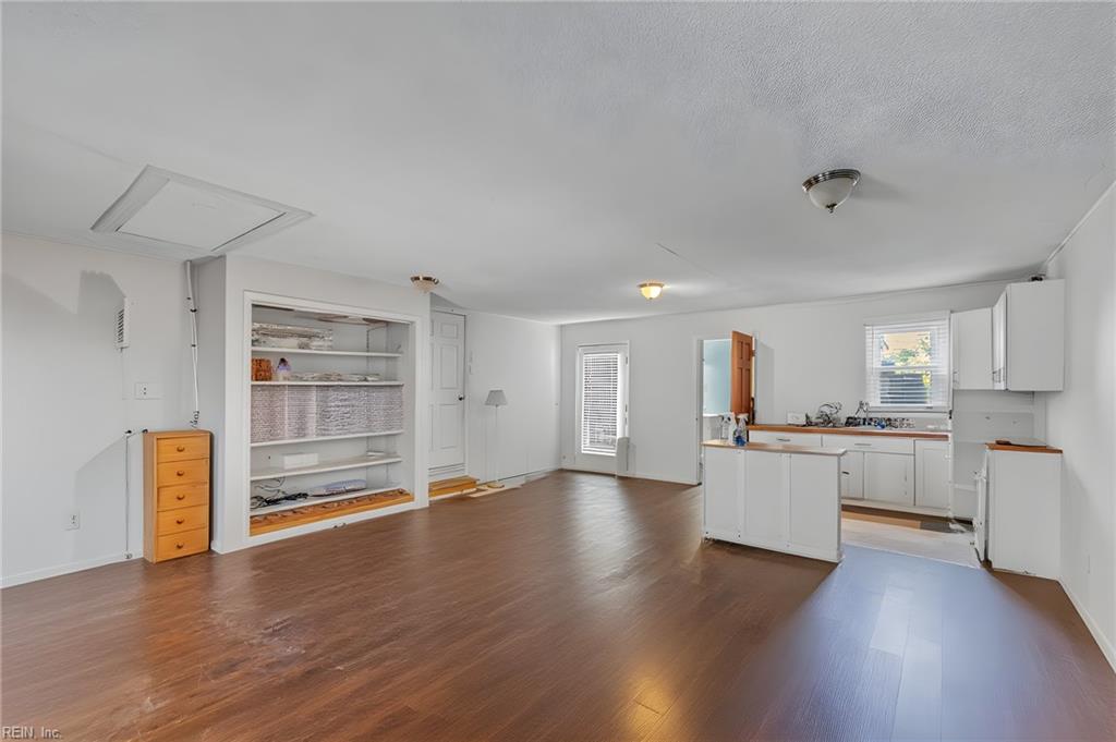 122 Pinewood RD