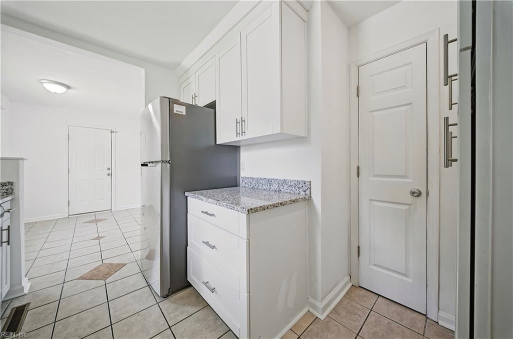 3321 Burnt Mill RD