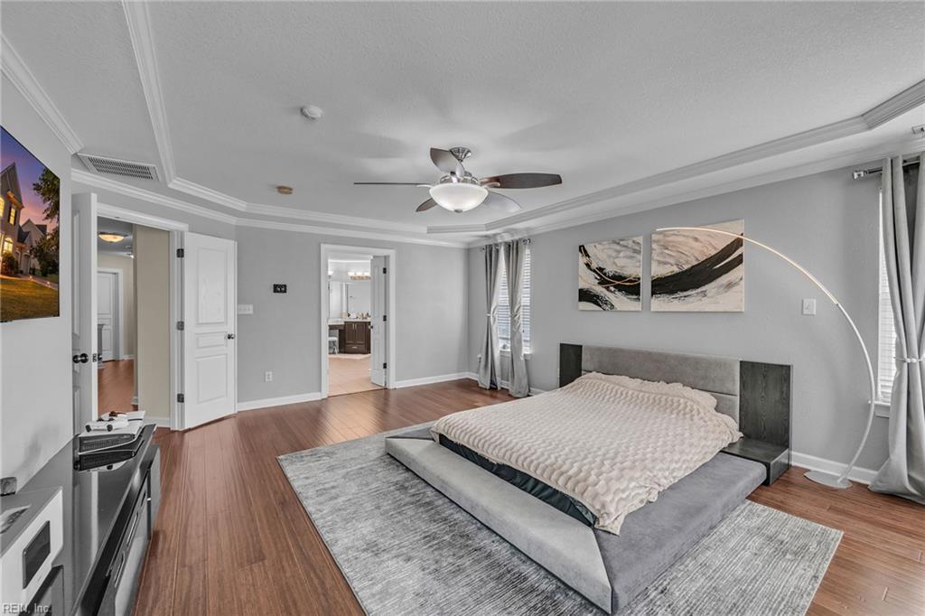 2404 Caitlan Loch LN Suit
