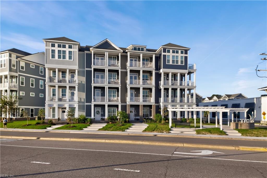 9687 Shore DR