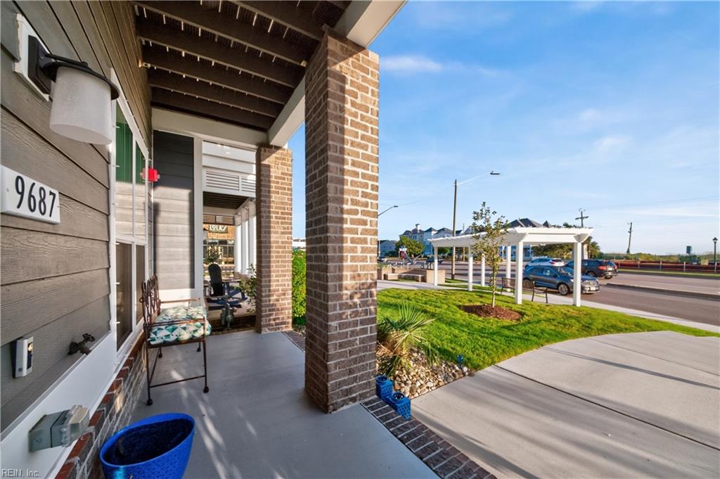 9687 Shore DR