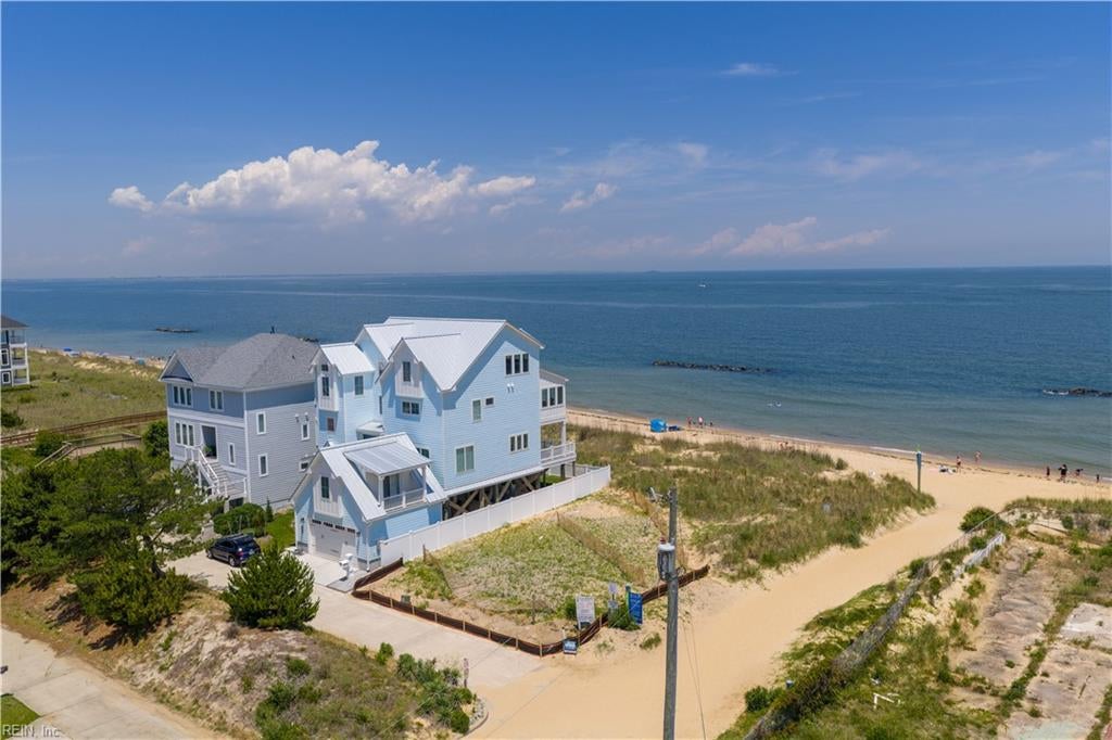9687 Shore DR