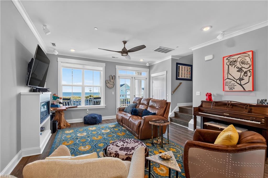 9687 Shore DR