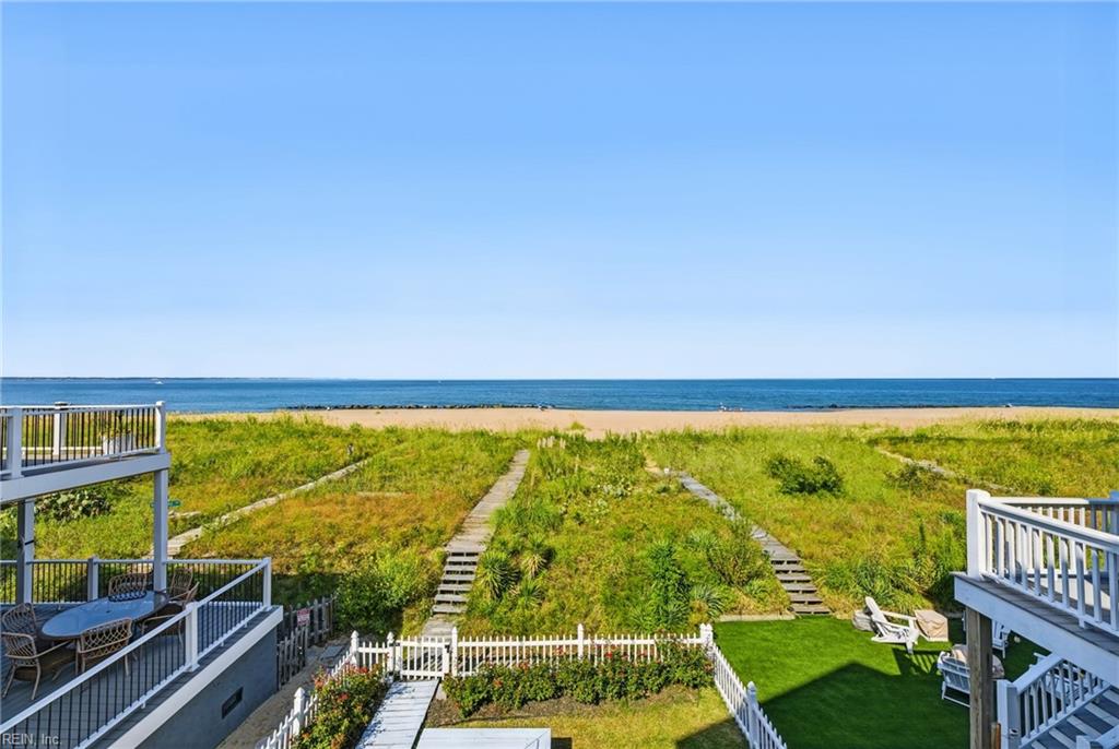 782 W Ocean View AVE