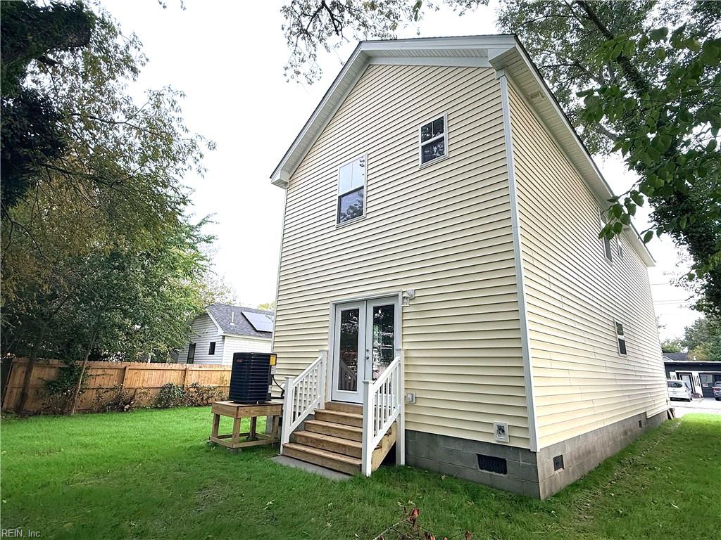 1120 Wilcox AVE