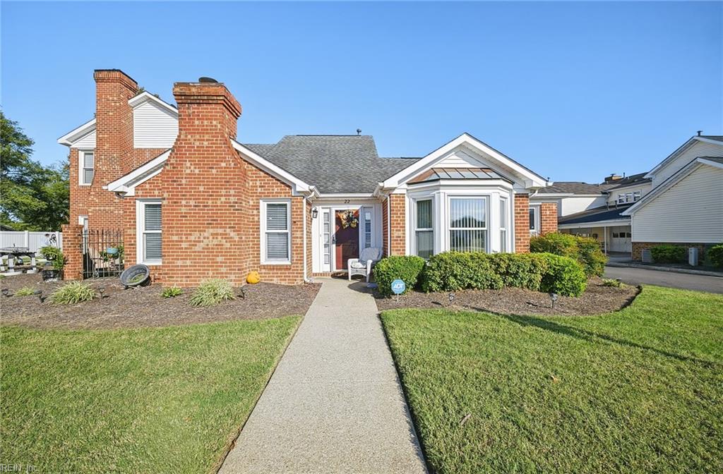 22 Williamsburg Dr Hampton VA