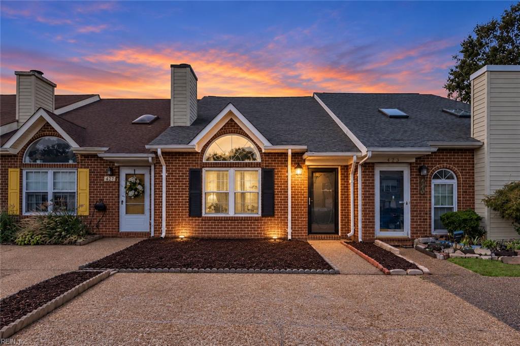 425 Troon Chse Virginia Beach VA