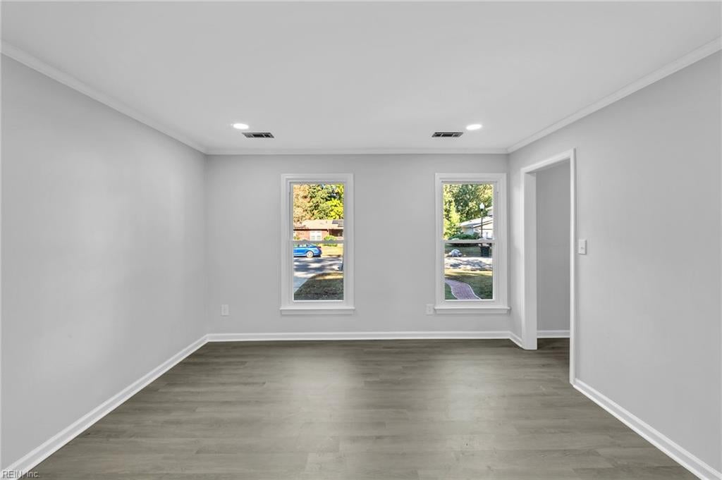 11 Ardmoor DR