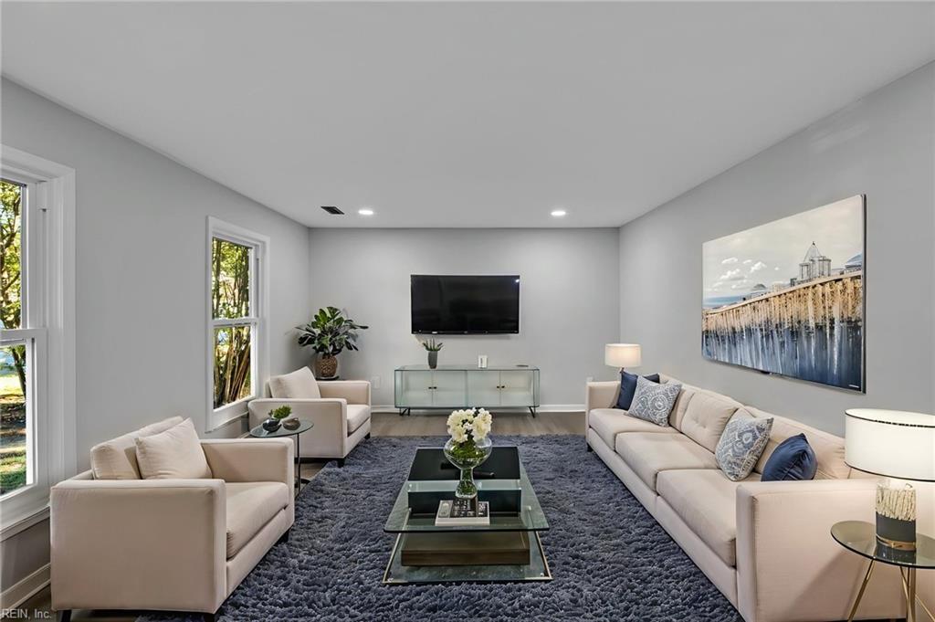 11 Ardmoor DR