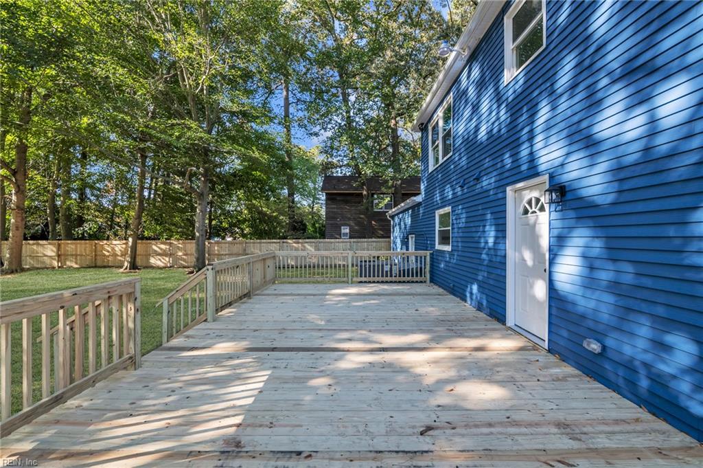 11 Ardmoor DR