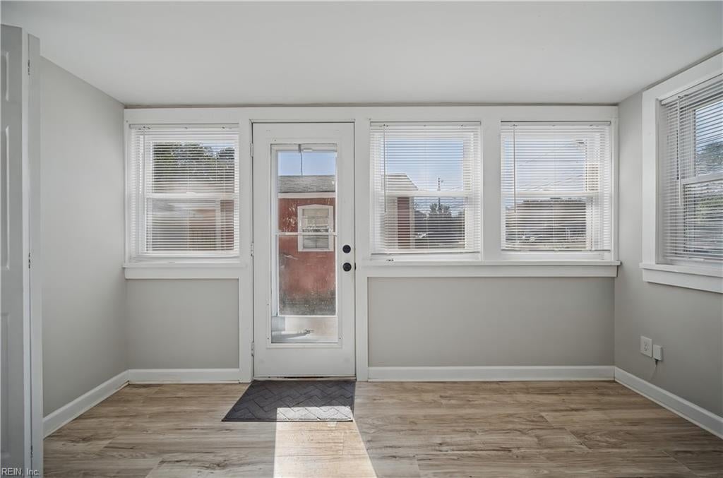 1500 Elder AVE