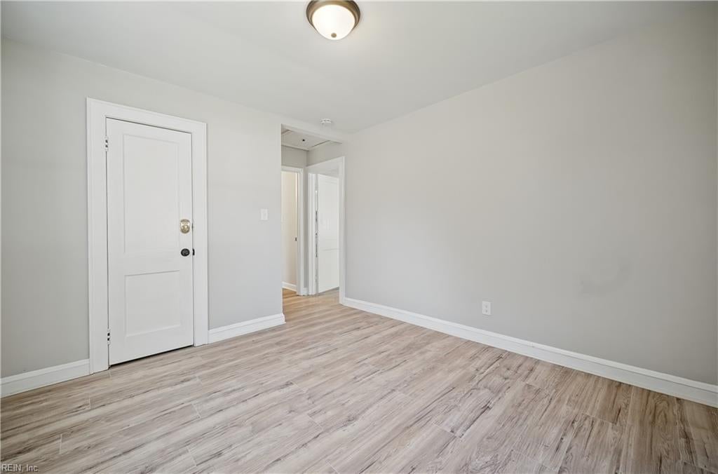 1500 Elder AVE