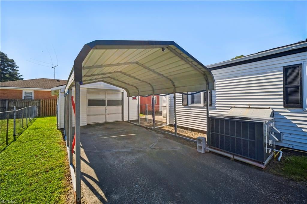 1500 Elder AVE