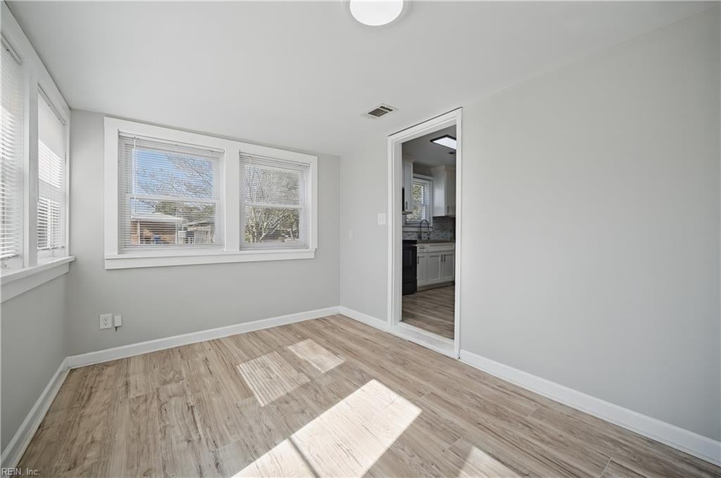 1500 Elder AVE