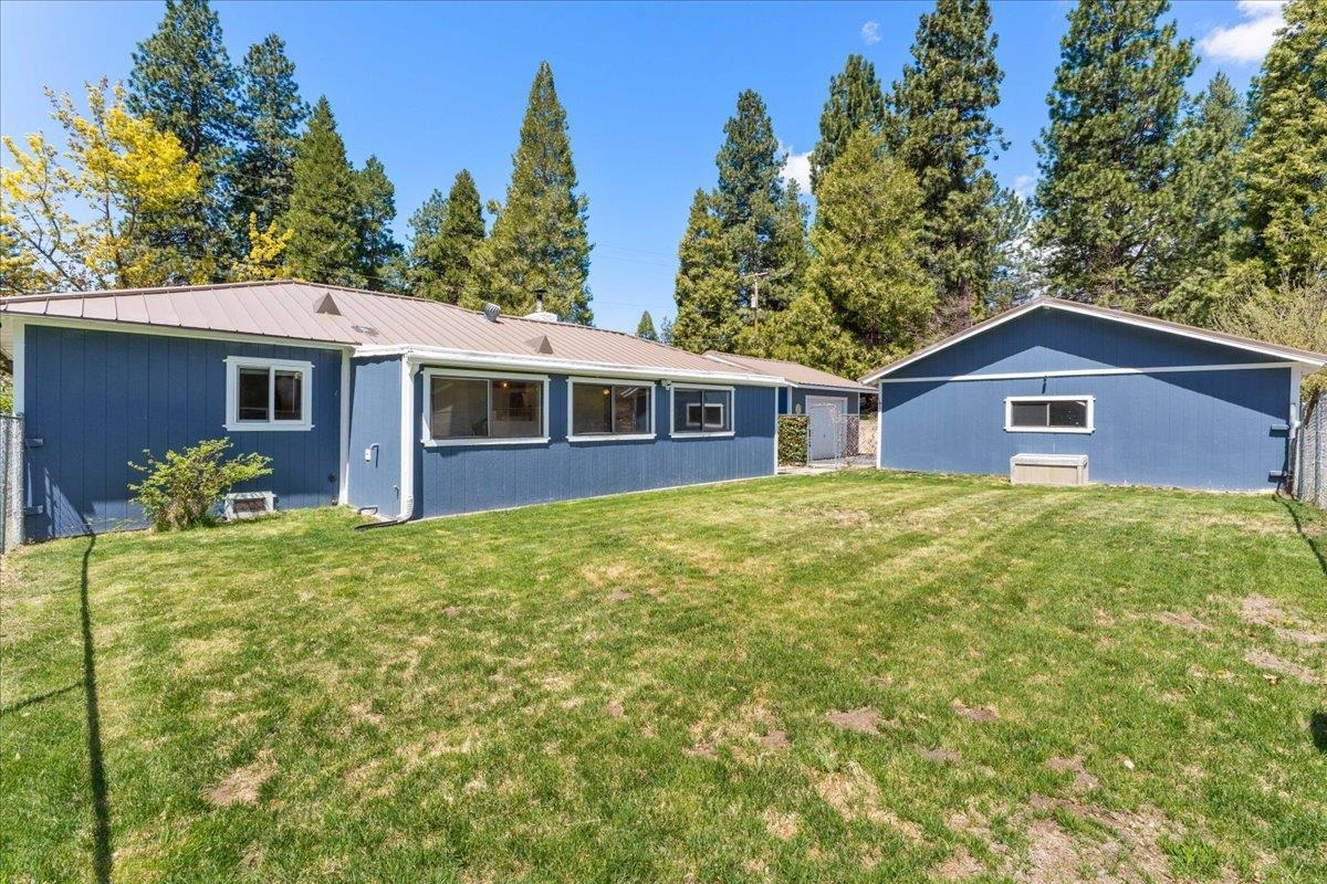 1524 Pine Grove Drive