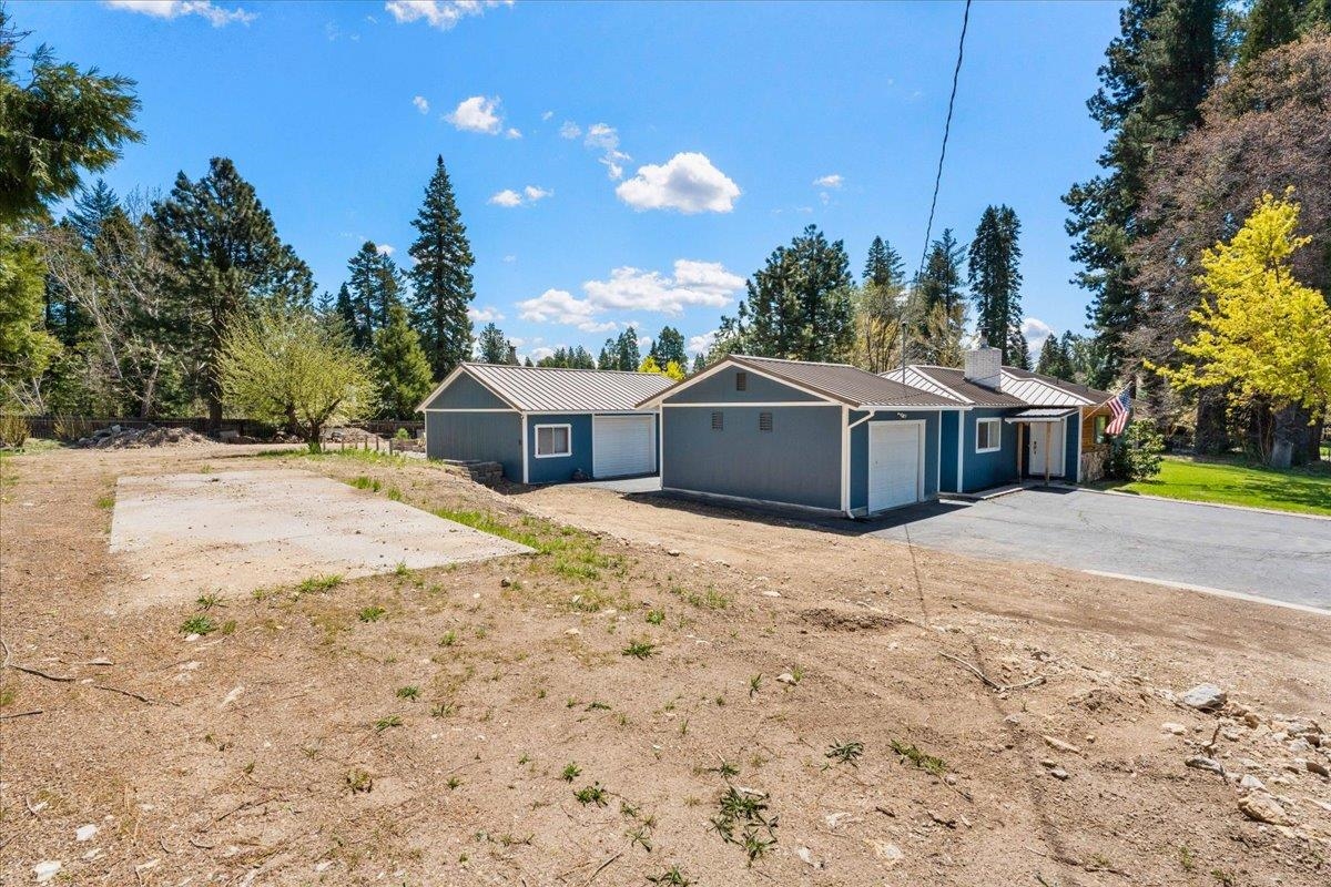 1524 Pine Grove Drive