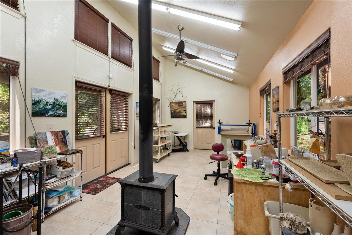 1644 N Shasta Ranch Rd