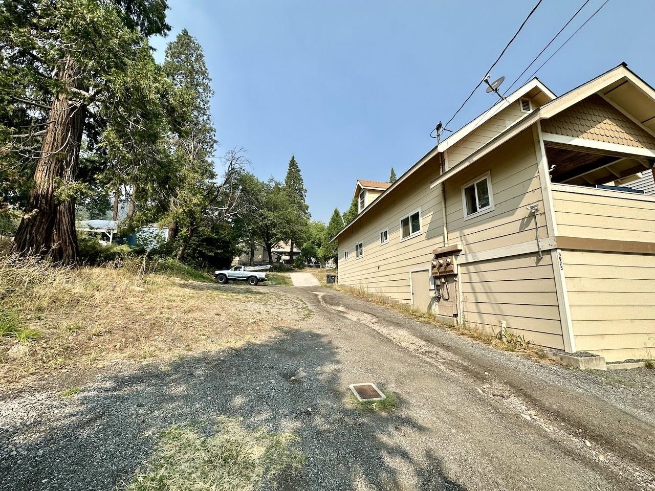 5969 & 5975 Sacramento Ave