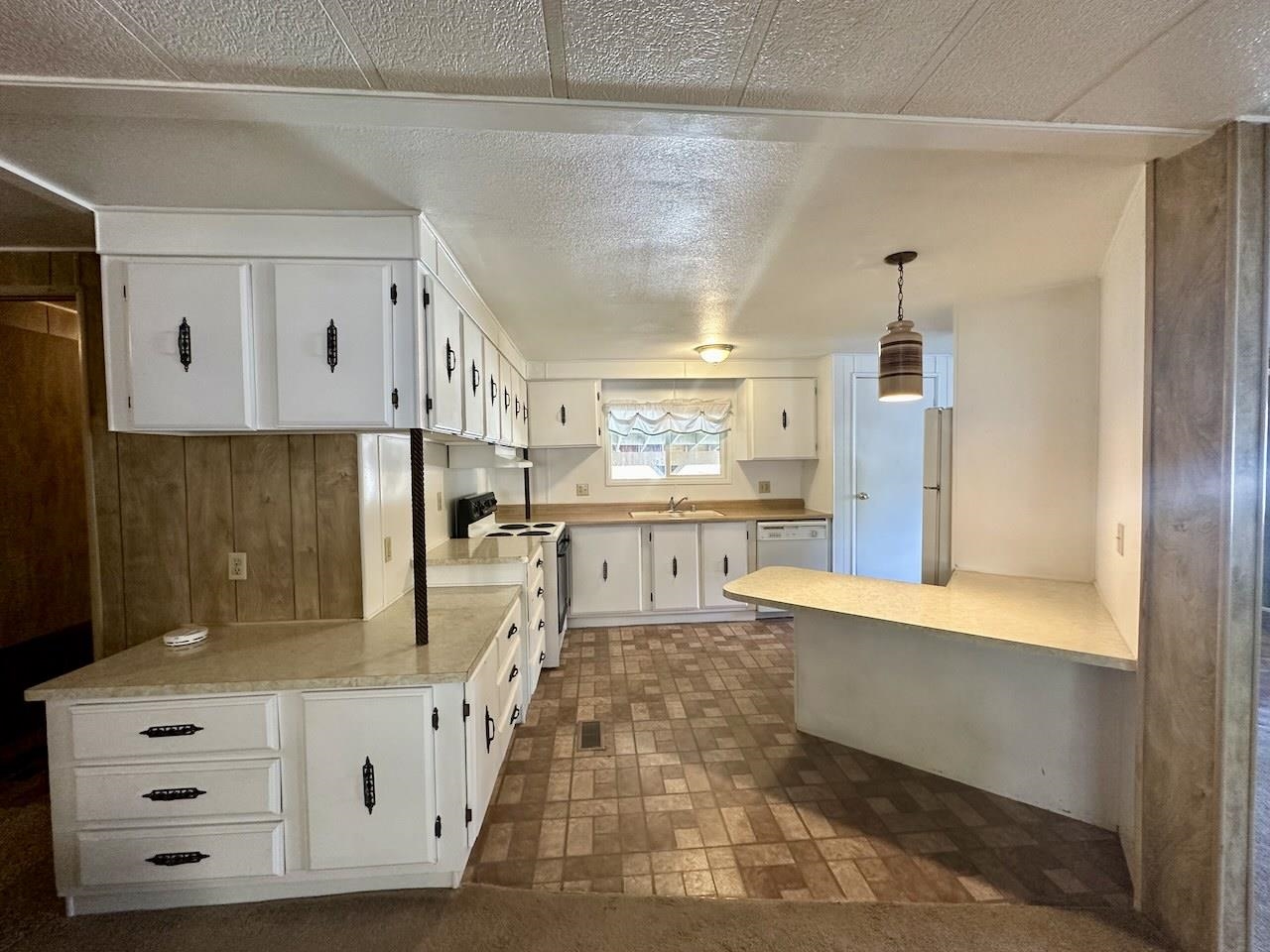 1934 S Old Stage Rd Space 12