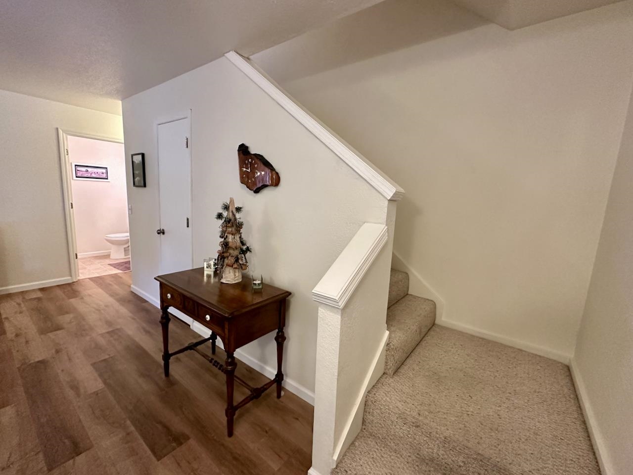 812 A Carmen Dr